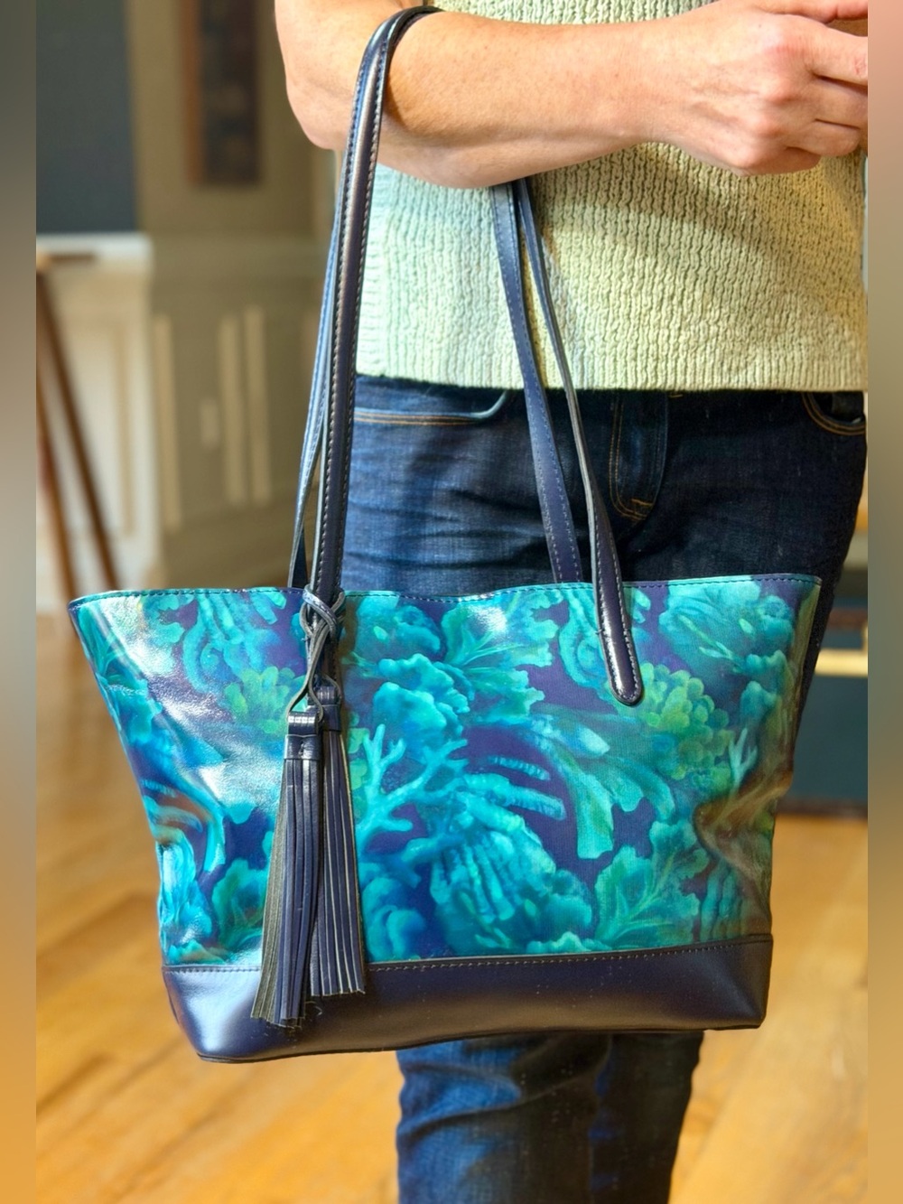 Patricia Nash Coastal 2010s Verzi Leather Tote Deep Blue Sea